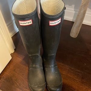 Black Tall Hunter Boots Size 7